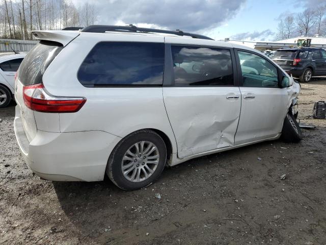 5TDYZ3DC1HS797513 - 2017 TOYOTA SIENNA XLE WHITE photo 3