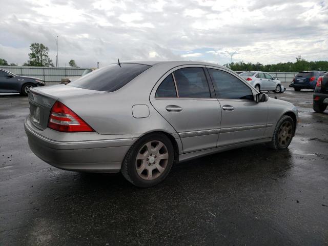 WDBRF84J85F686573 - 2005 MERCEDES-BENZ C 320 4MATIC SILVER photo 3