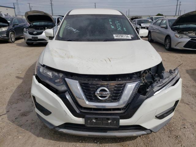 KNMAT2MT1HP565954 - 2017 NISSAN ROGUE S WHITE photo 5