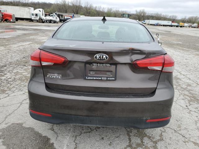 3KPFK4A78JE180991 - 2018 KIA FORTE LX BROWN photo 6