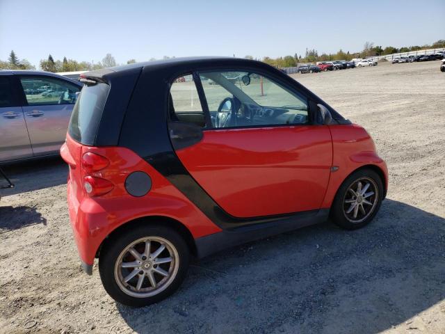 WMEEJ31X39K235642 - 2009 SMART FORTWO PURE RED photo 3