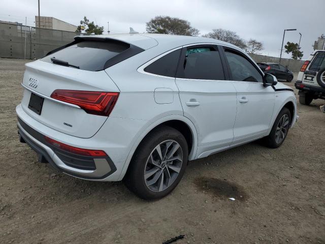 WA14AAFY0M2073987 - 2021 AUDI Q5 SPORTBACK PREMIUM WHITE photo 3