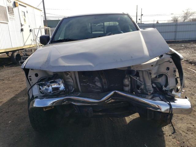 1GTDT196658164755 - 2005 GMC CANYON SILVER photo 5