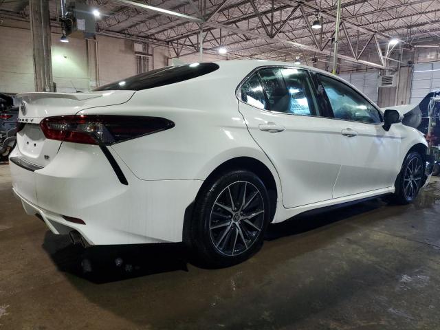 4T1T11AK9RU865762 - 2024 TOYOTA CAMRY SE NIGHT SHADE WHITE photo 3