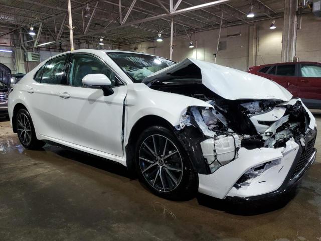 4T1T11AK9RU865762 - 2024 TOYOTA CAMRY SE NIGHT SHADE WHITE photo 4