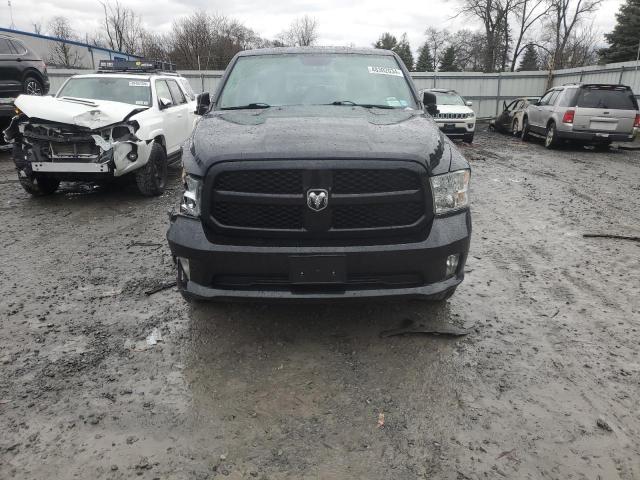 1C6RR7FT9JS199621 - 2018 RAM 1500 ST BLACK photo 5