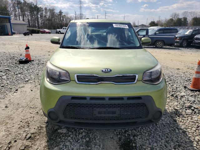 KNDJP3A52F7785858 - 2015 KIA SOUL + GREEN photo 5