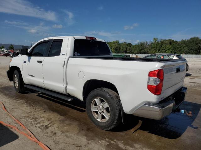 5TFRW5F13GX197444 - 2016 TOYOTA TUNDRA DOUBLE CAB SR/SR5 WHITE photo 2