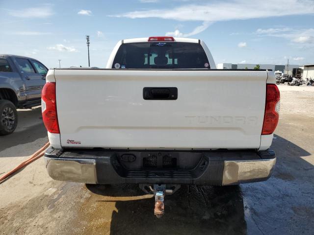 5TFRW5F13GX197444 - 2016 TOYOTA TUNDRA DOUBLE CAB SR/SR5 WHITE photo 6