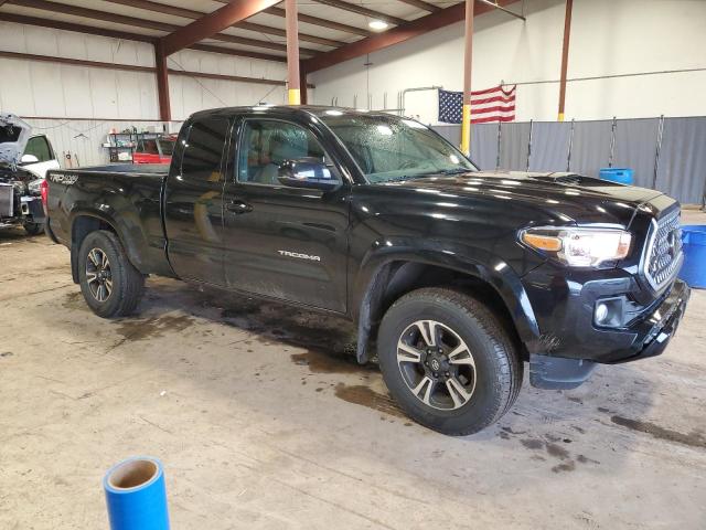 5TFSZ5AN9JX132883 - 2018 TOYOTA TACOMA ACCESS CAB შავი ფოტო 4