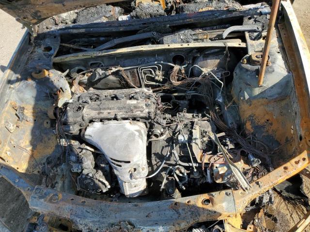 4T1BE32K83U653386 - 2003 TOYOTA CAMRY LE TAN photo 11