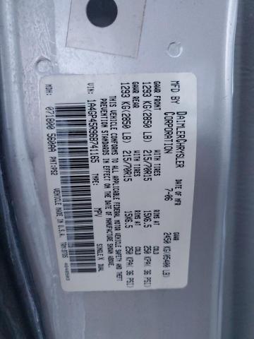 1A4GP45R96B741165 - 2006 CHRYSLER TOWN & COU 银色 照片 13