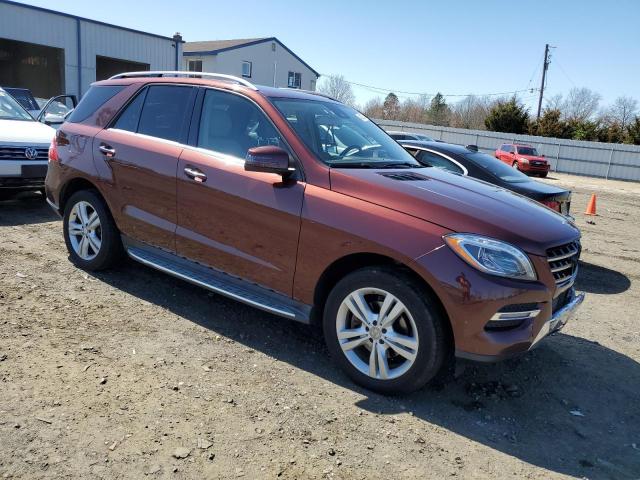 4JGDA5HB2FA545648 - 2015 MERCEDES-BENZ ML 350 4MATIC BURGUNDY photo 4