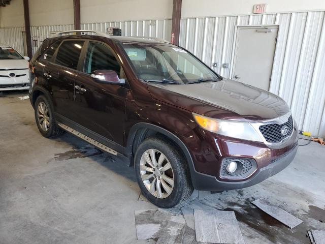 5XYKU4A25BG067968 - 2011 KIA SORENTO EX BURGUNDY photo 4