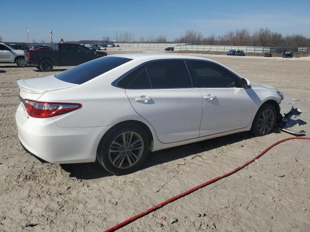 4T1BF1FK1GU231395 - 2016 TOYOTA CAMRY LE WHITE photo 3