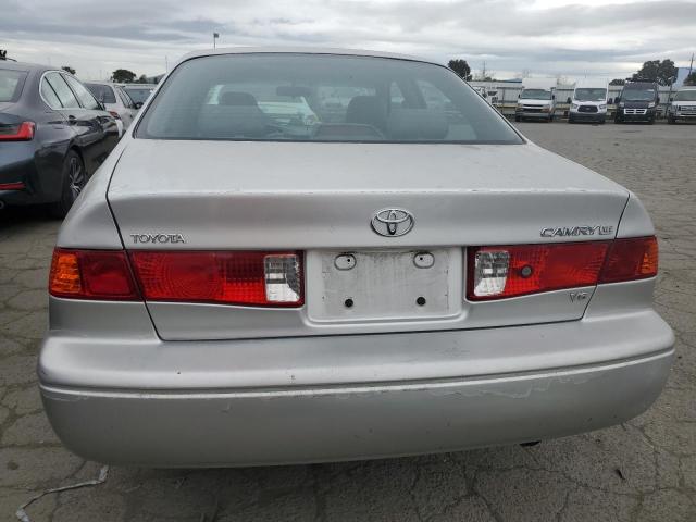 4T1BF28K81U965087 - 2001 TOYOTA CAMRY LE SILVER photo 6