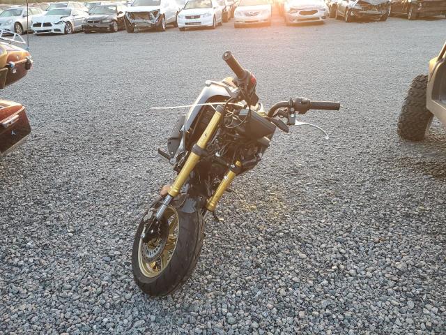 MLHJC9214R5203735 - 2024 HONDA GROM 125 GRAY photo 2