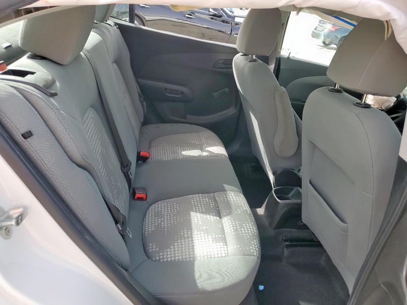 1G1JB5SH2H4177760 - 2017 CHEVROLET SONIC LS WHITE photo 10