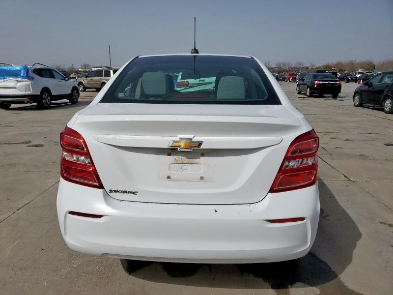 1G1JB5SH2H4177760 - 2017 CHEVROLET SONIC LS WHITE photo 6