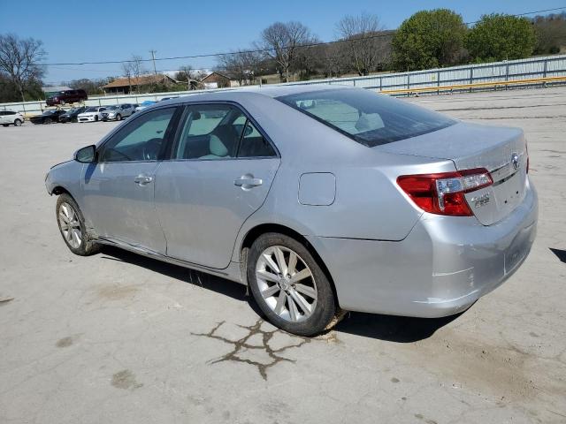 4T1BF1FK3CU635437 - 2012 TOYOTA CAMRY BASE SILVER photo 2