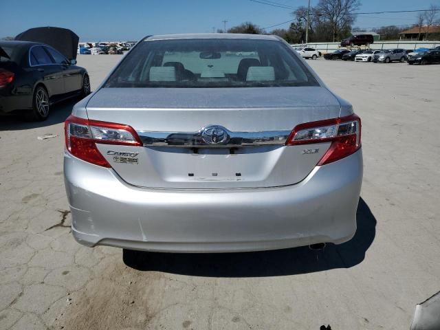 4T1BF1FK3CU635437 - 2012 TOYOTA CAMRY BASE SILVER photo 6