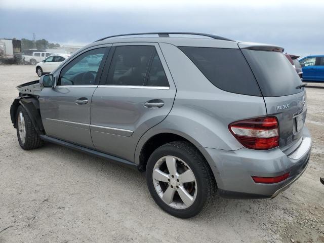 4JGBB5GB5AA567352 - 2010 MERCEDES-BENZ ML 350 GRAY photo 2