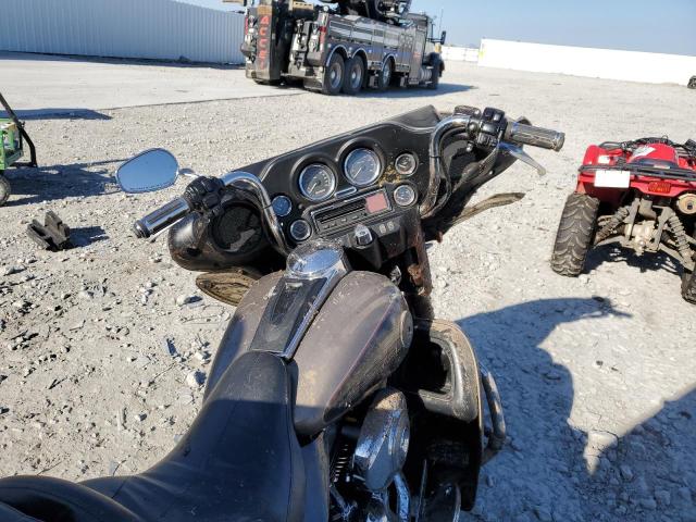 1HD1FCW174Y617079 - 2004 HARLEY-DAVIDSON FLHTCUI 金色 照片 5