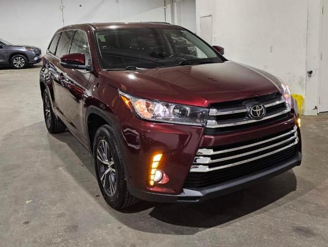 2017 TOYOTA HIGHLANDER LE, 