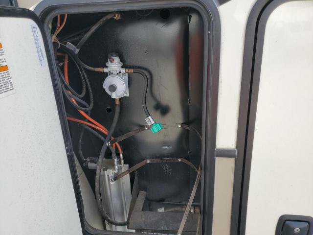 4YDF37624K4703273 - 2019 KEYSTONE MONTANA 双色 照片 8