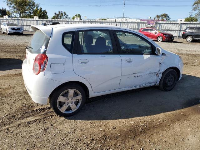 KL1TG6DE7BB204813 - 2011 CHEVROLET AVEO LT WHITE photo 3