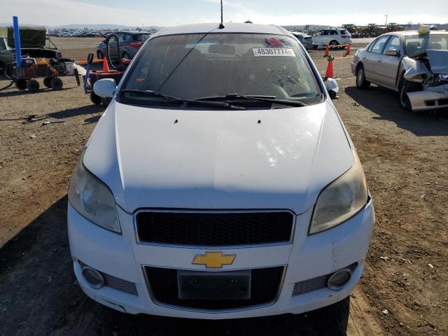 KL1TG6DE7BB204813 - 2011 CHEVROLET AVEO LT WHITE photo 5