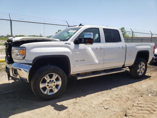 1GT12TEY4JF161593 - 2018 GMC SIERRA K2500 SLT WHITE photo 1