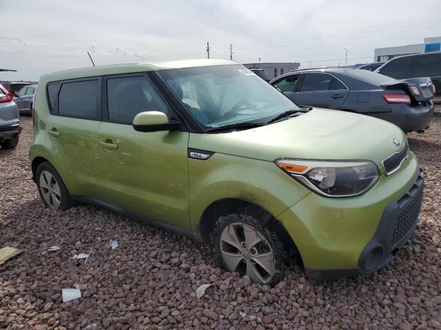 KNDJN2A27F7803972 - 2015 KIA SOUL GREEN photo 4