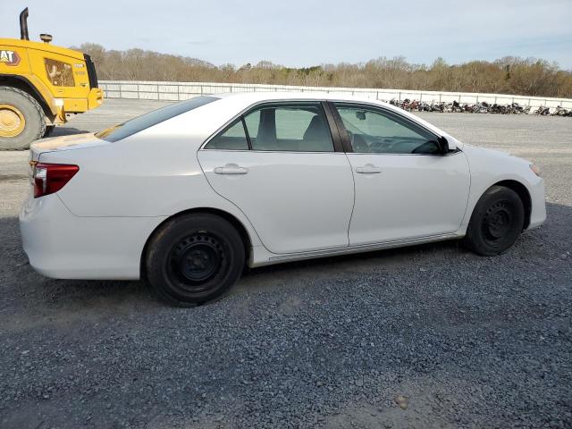 4T1BF1FK5EU353416 - 2014 TOYOTA CAMRY L WHITE photo 3