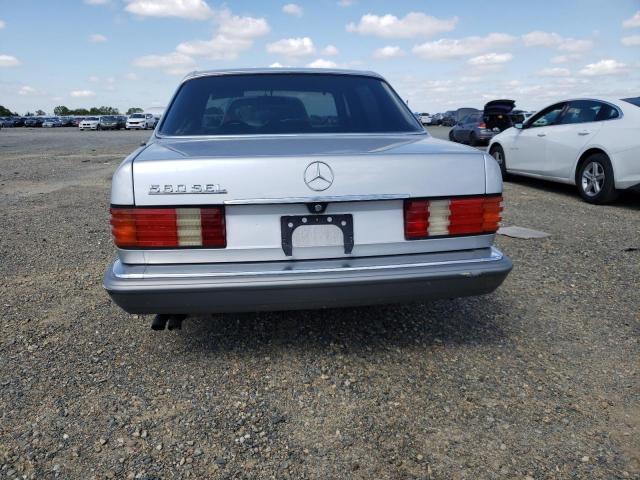 WDBCA39E4LA548929 - 1990 MERCEDES-BENZ 560 SEL SILVER photo 6