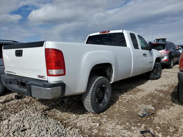 1GTHK39K38E177241 - 2008 GMC SIERRA K3500 WHITE photo 3