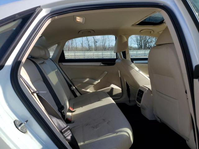 1VWLA7A32KC001094 - 2019 VOLKSWAGEN PASSAT WOLFSBURG WHITE photo 10