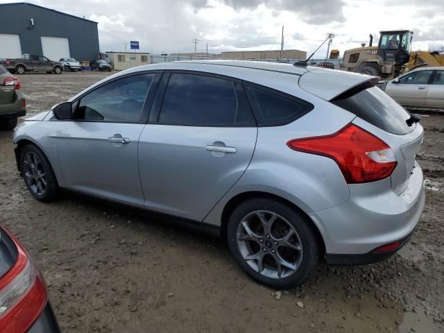 1FADP3K29DL302300 - 2013 FORD FOCUS SE SILVER photo 2