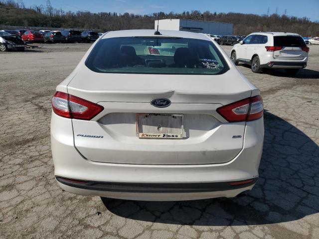 3FA6P0H71FR276533 - 2015 FORD FUSION SE WHITE photo 6