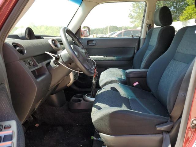 JTLKT334864115001 - 2006 TOYOTA SCION XB MAROON photo 7