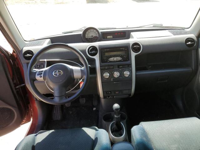 JTLKT334864115001 - 2006 TOYOTA SCION XB MAROON photo 8