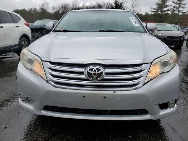 4T1BK3DB0CU443225 - 2012 TOYOTA AVALON BASE 银色 照片 5