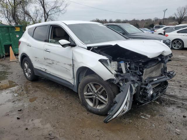 5NMZTDLB2JH106969 - 2018 HYUNDAI SANTA FE S WHITE photo 4