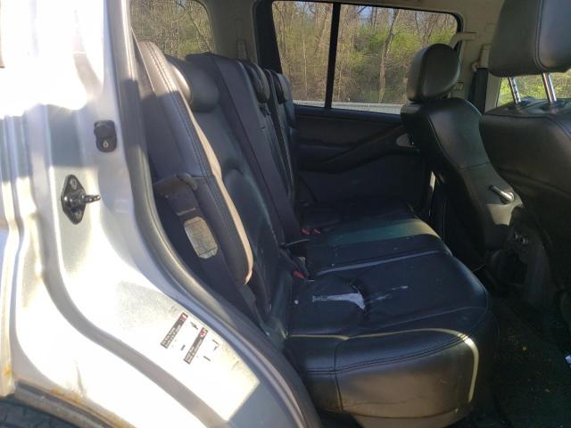 5N1AR18W15C766670 - 2005 NISSAN PATHFINDER LE 银色 照片 10
