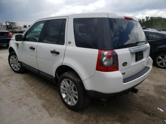 SALFP24N48H049800 - 2008 LAND ROVER LR2 SE WHITE photo 2