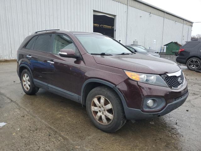 5XYKT3A64CG286793 - 2012 KIA SORENTO BASE BURGUNDY photo 4