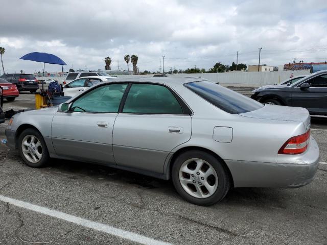 JT8BF28G410330633 - 2001 LEXUS ES 300 GRAY photo 2