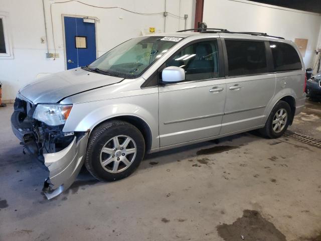 2A4RR5D15AR127874 - 2010 CHRYSLER TOWN & COU TOURING SILVER photo 1