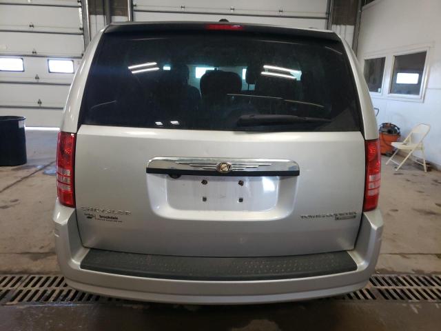 2A4RR5D15AR127874 - 2010 CHRYSLER TOWN & COU TOURING SILVER photo 6
