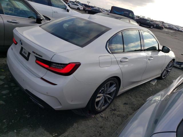 3MW5U7J03N8C49551 - 2022 BMW M340I WHITE photo 3